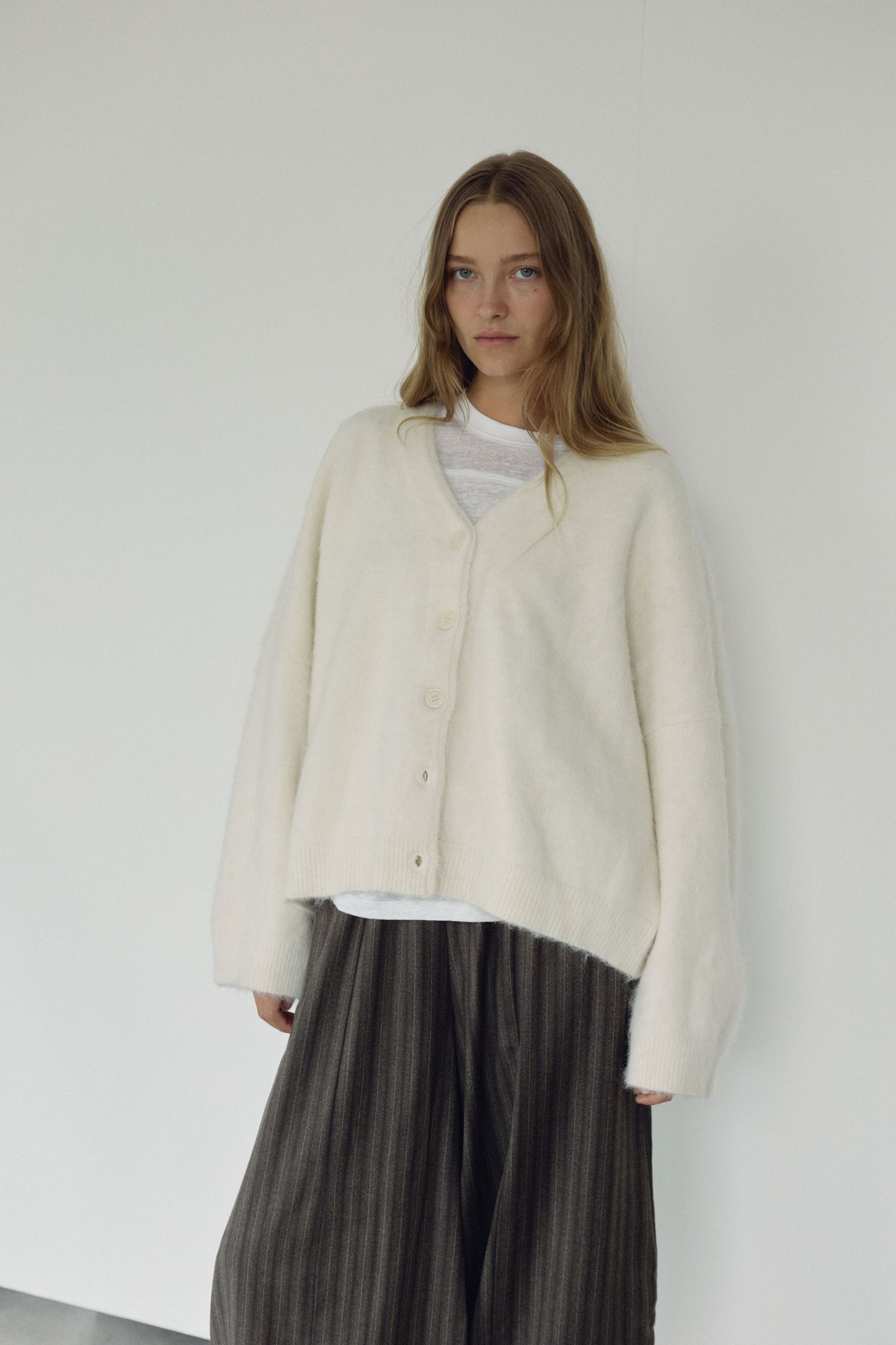 The V Neck Cardi, Milk
