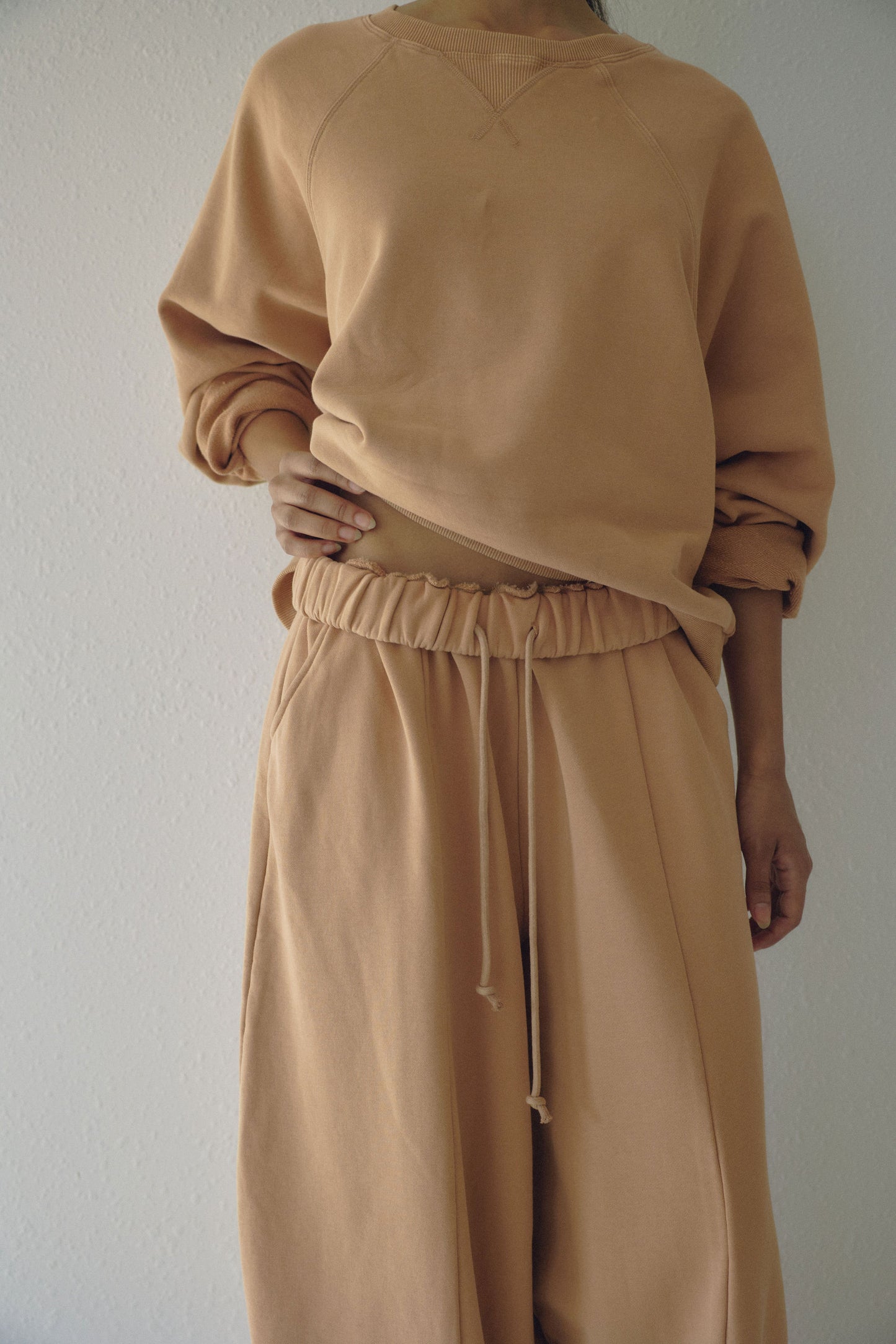 The Barrel Sweat Pant - Sand