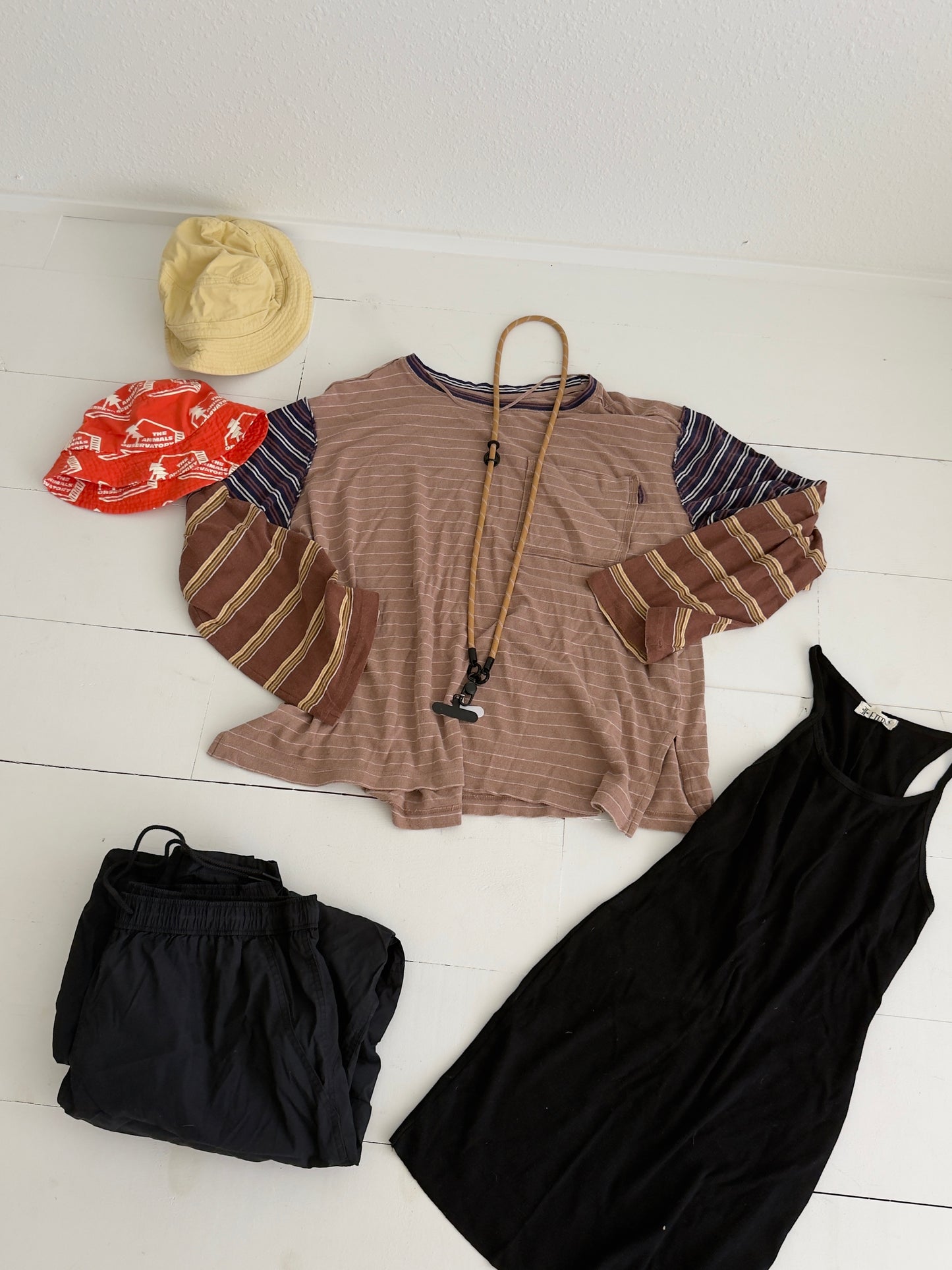 Clothing Lot 05