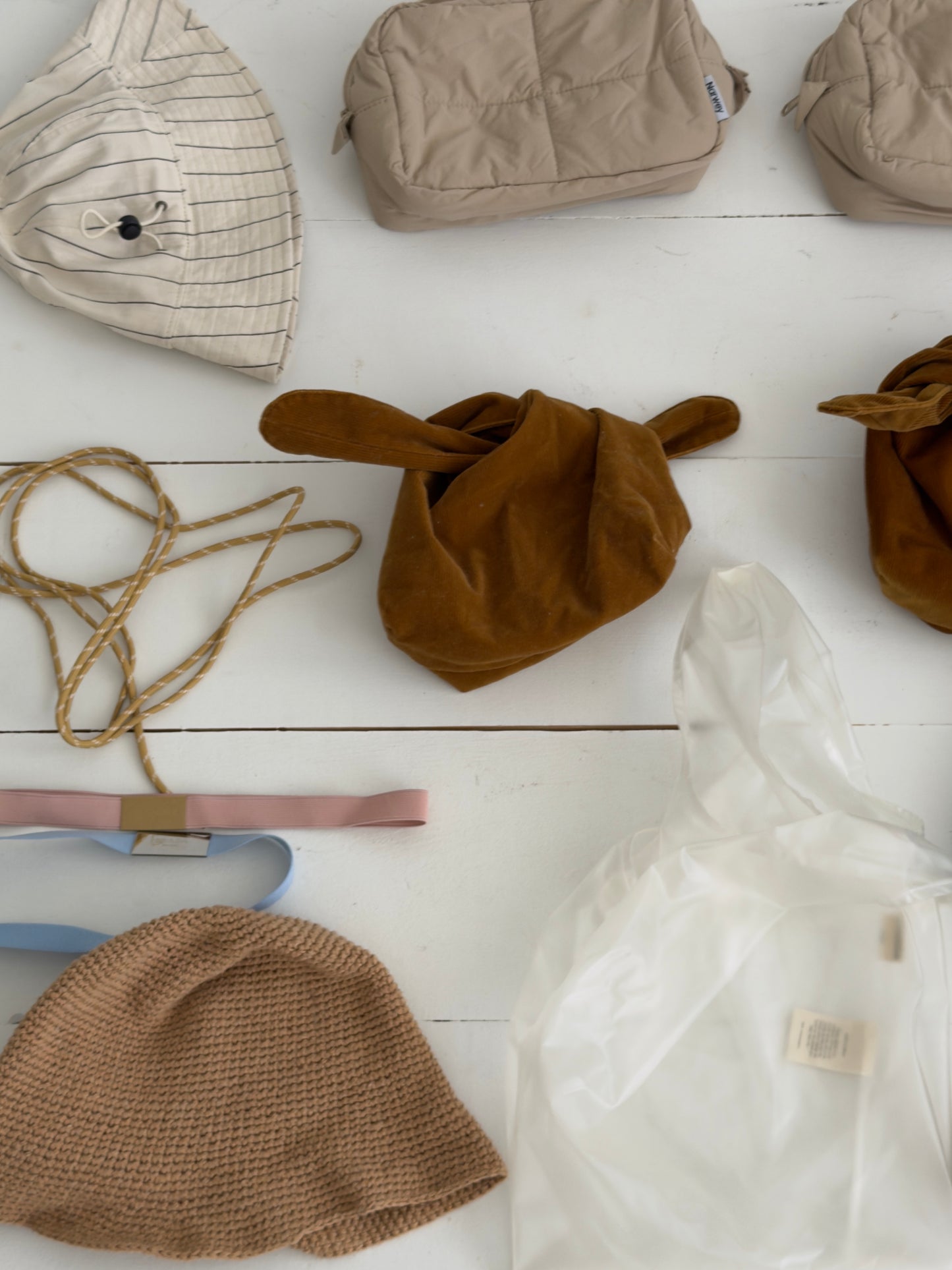 Accessories Lot 06