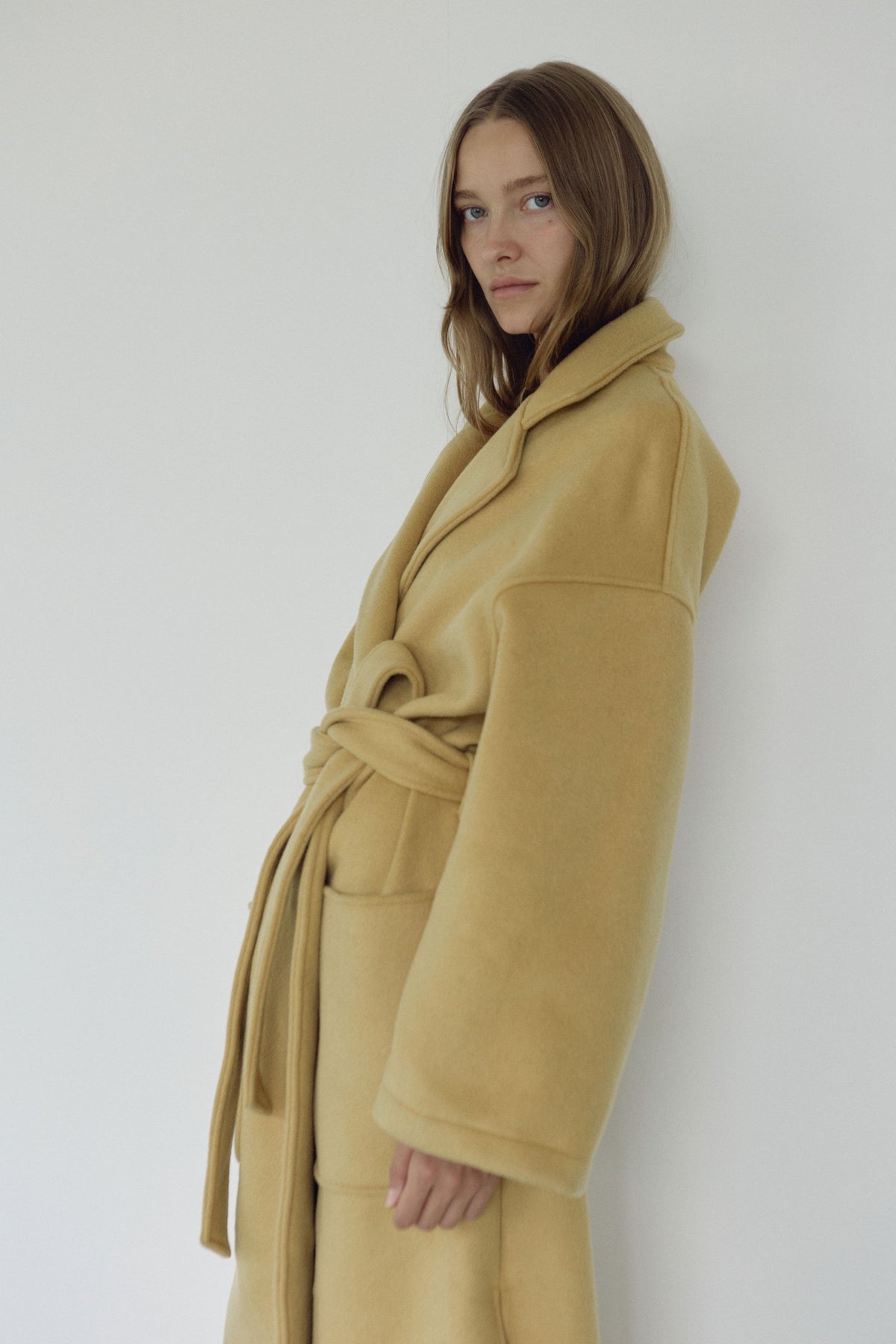 The Wool Wrap Coat - Hay