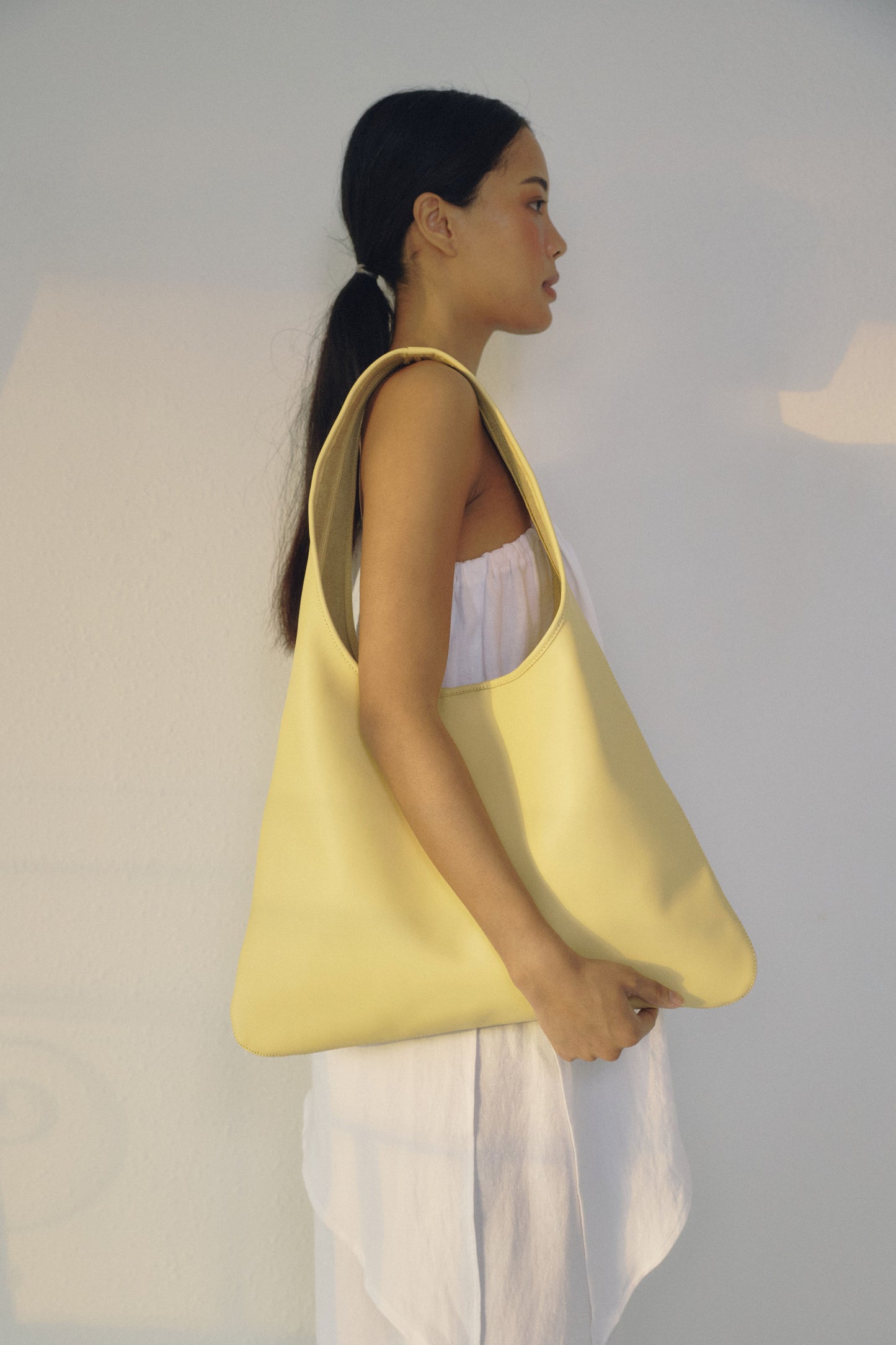 The Leather Bag - Banana