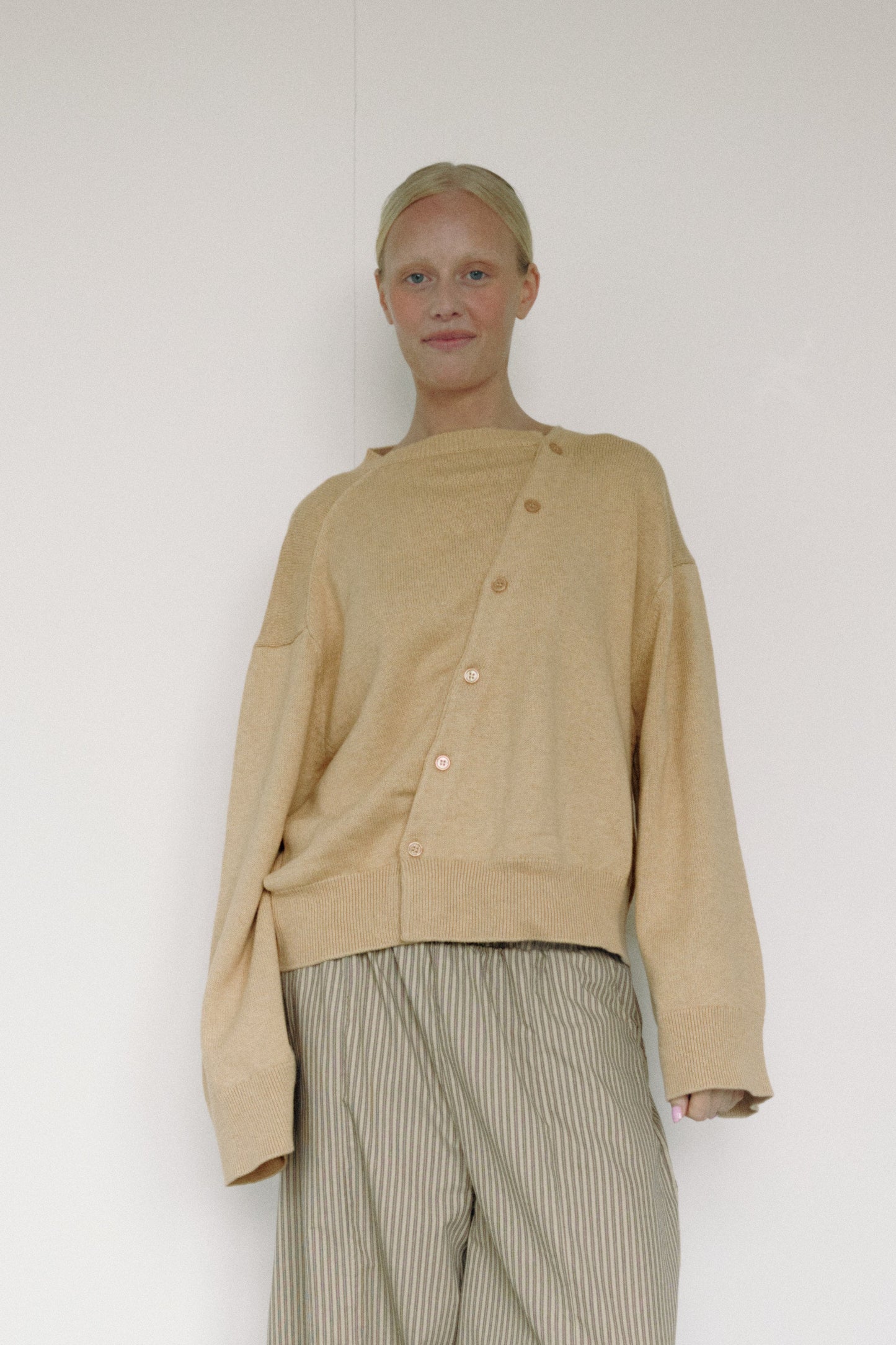 The Asymmetric Knit, Dune