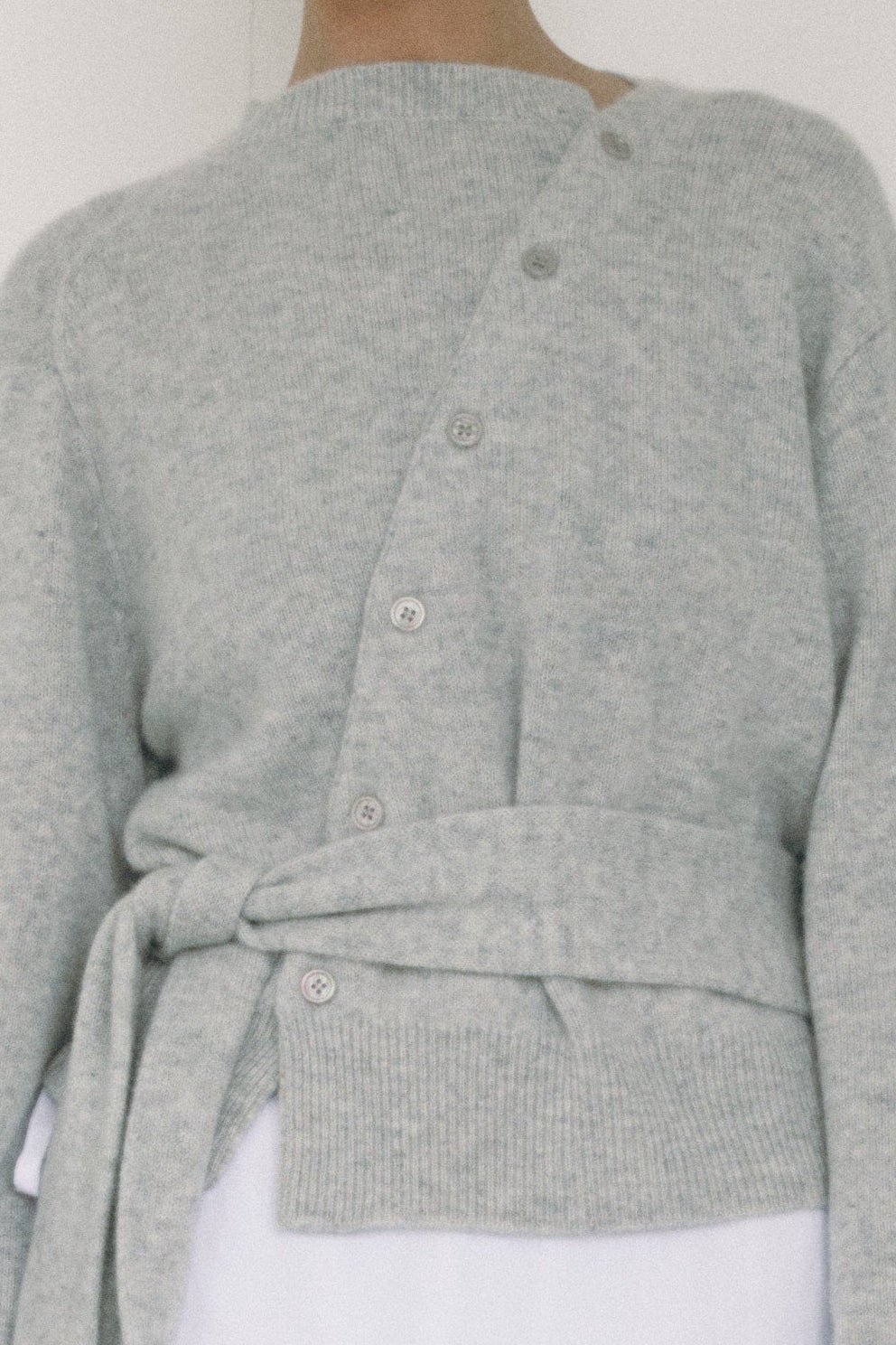 The Asymmetric Cashmere Knit, Grey