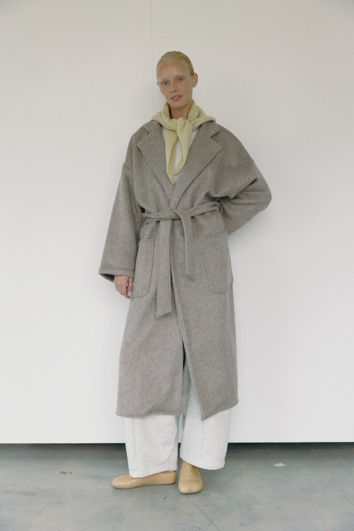 The Wool Wrap Coat - Taupe