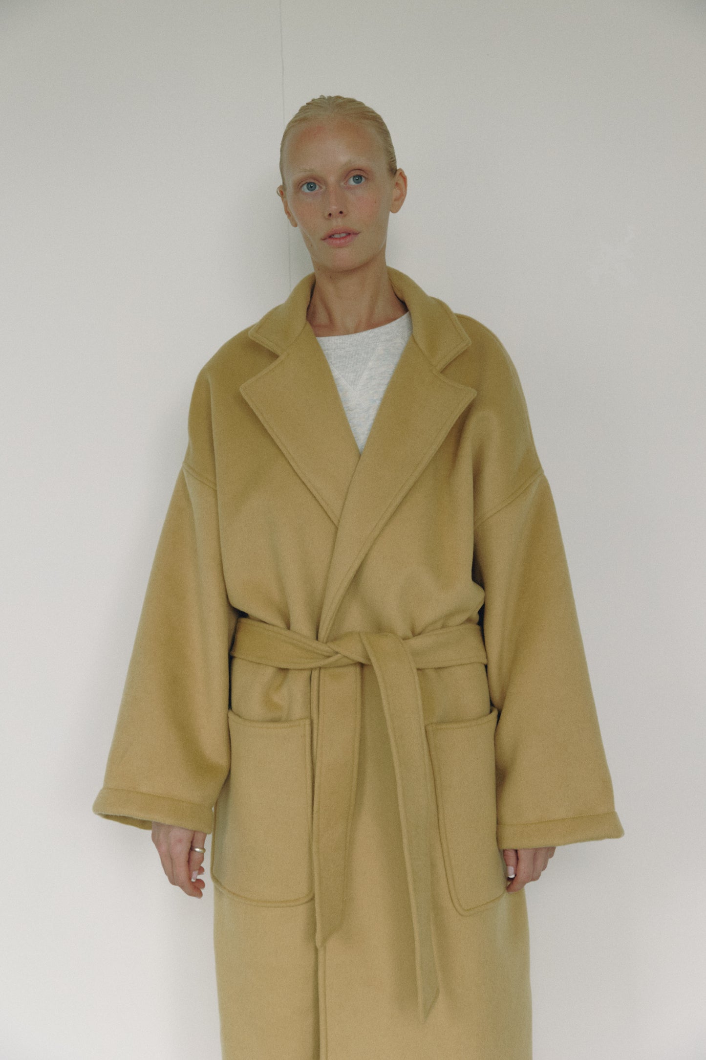 The Wool Wrap Coat - Hay