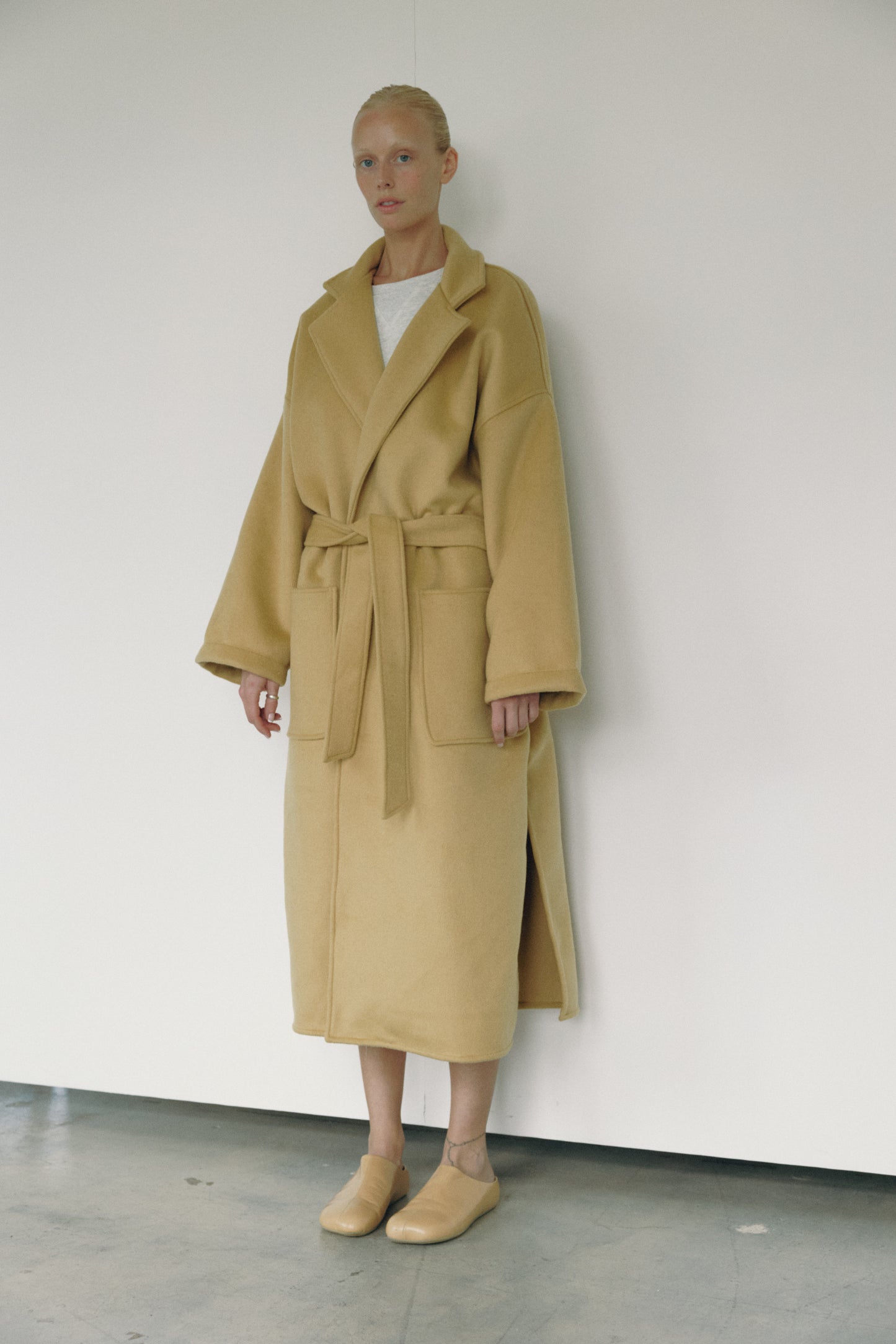 The Wool Wrap Coat - Hay