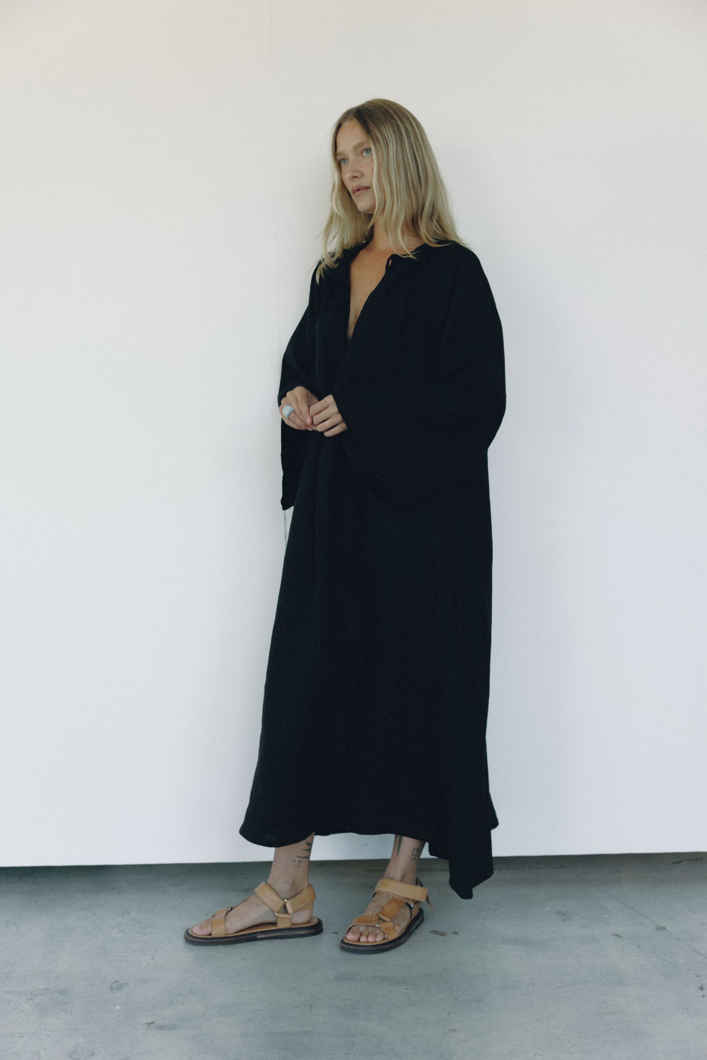 The Dress - Black