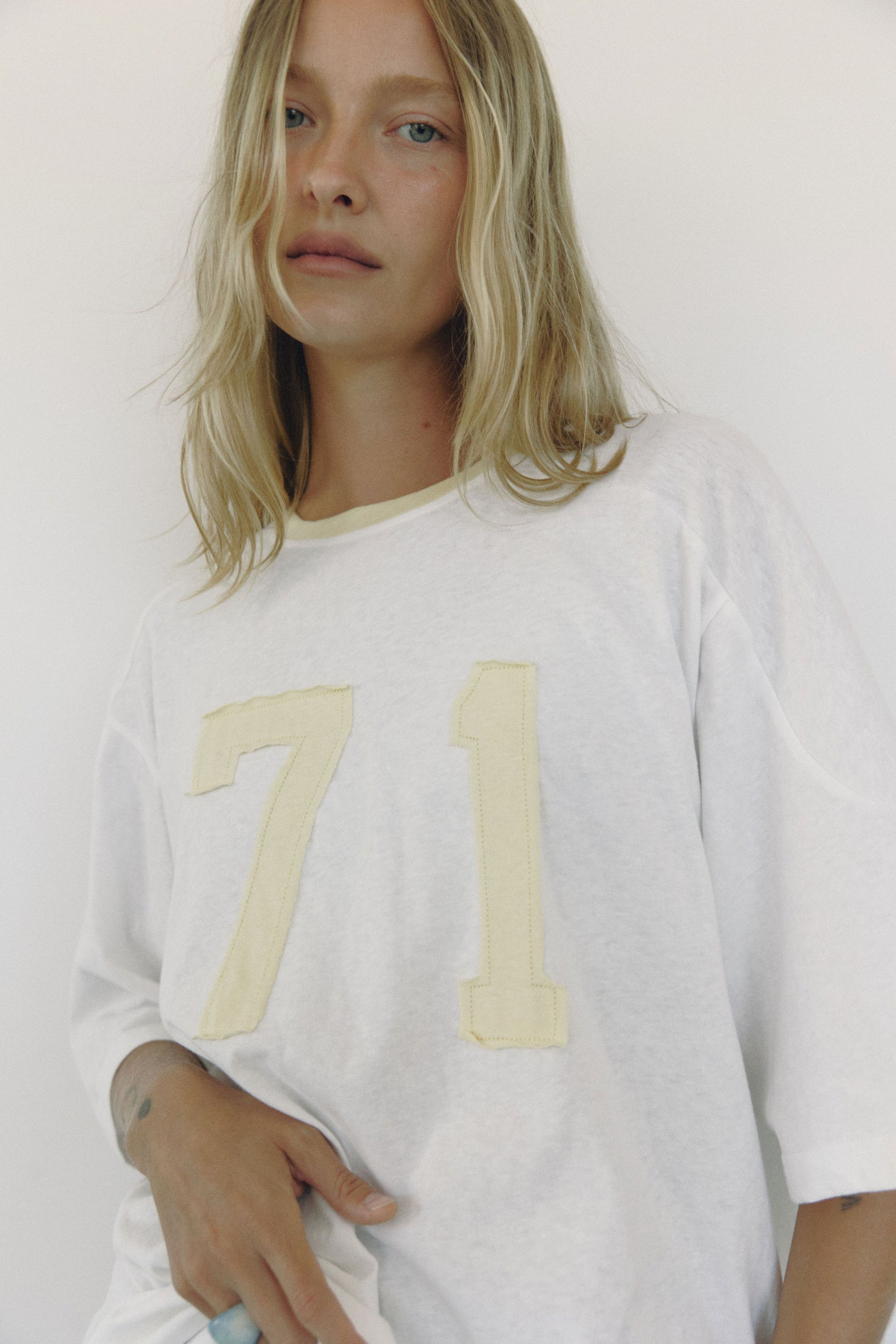 The 71 Tee - White / Yellow