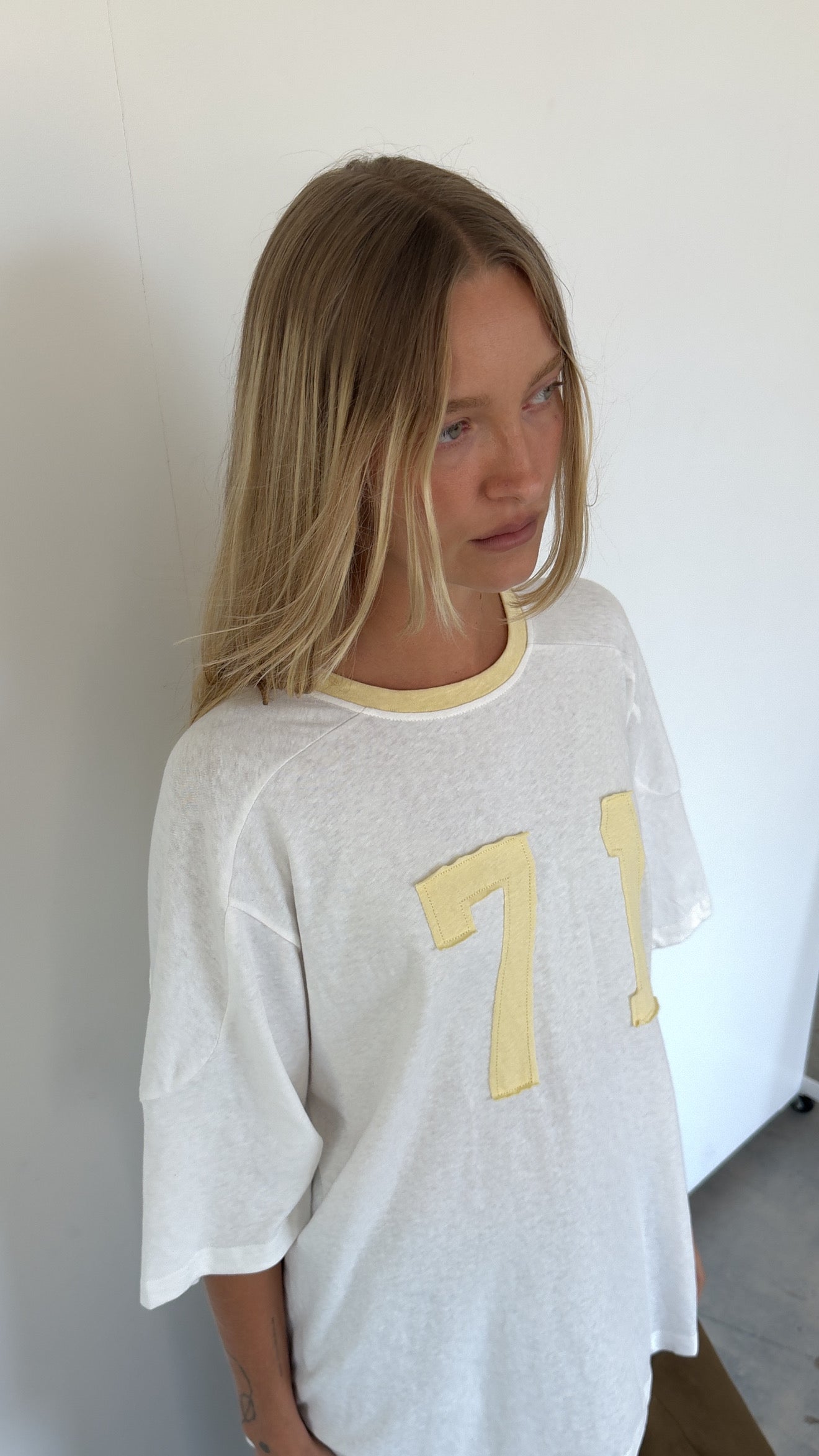 The 71 Tee - White / Yellow