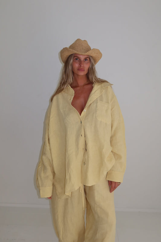 The Oxford Shirt - Sun