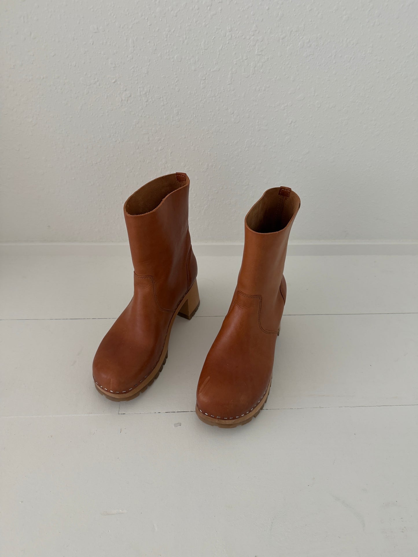 Swedish Hasbeens Boots Size 9