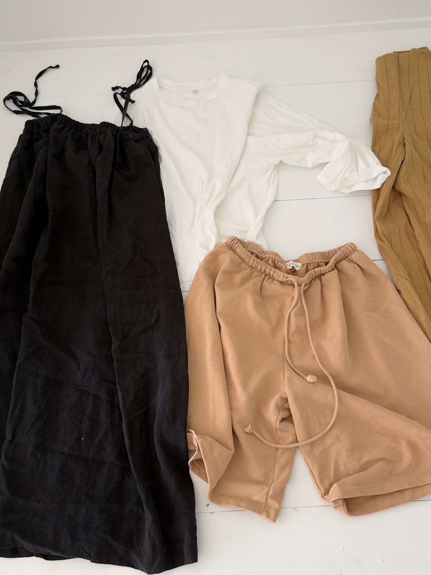 Clothing Lot 01