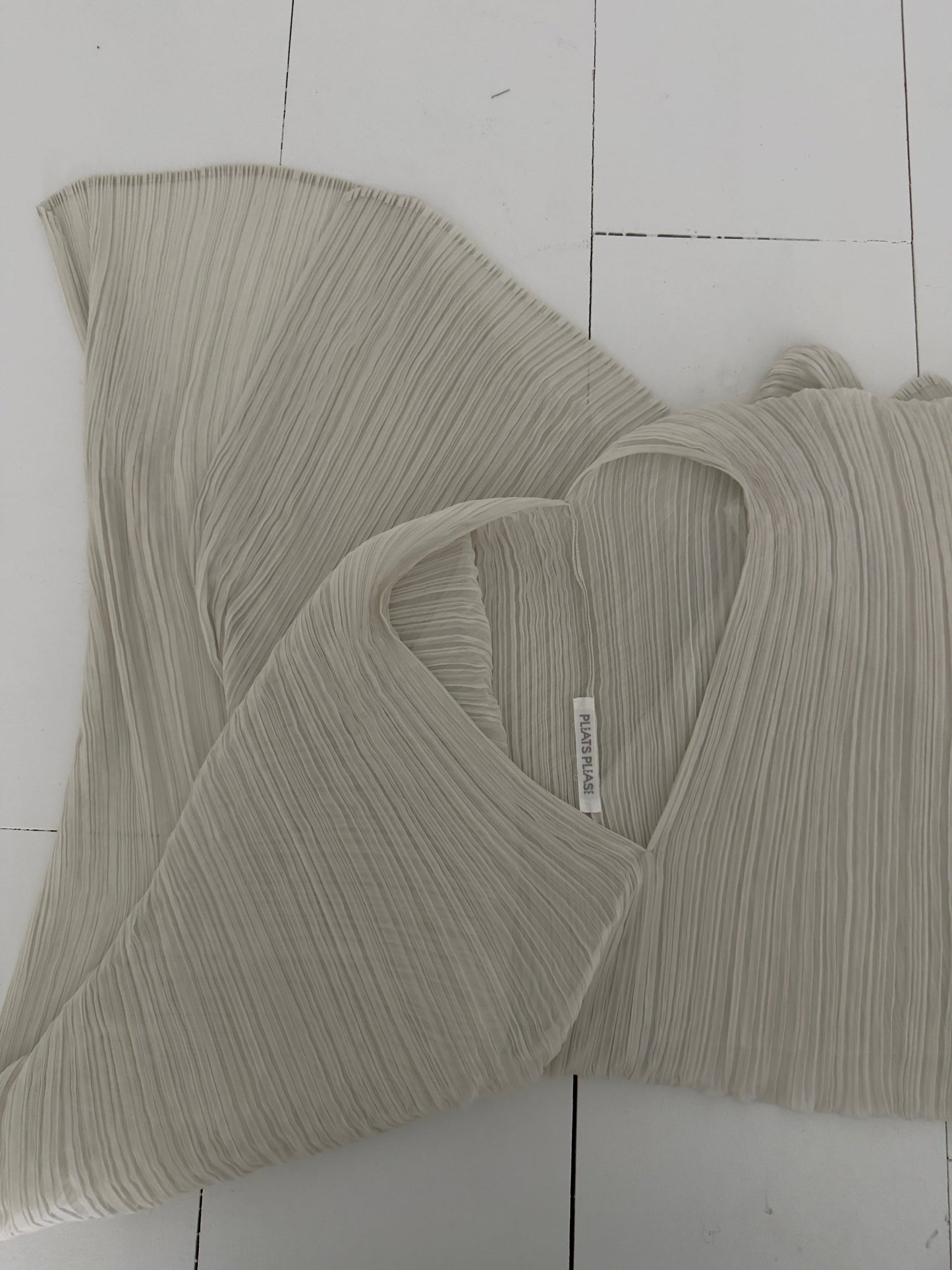 Pleats Please Issey Miyake Madame T May Scarf