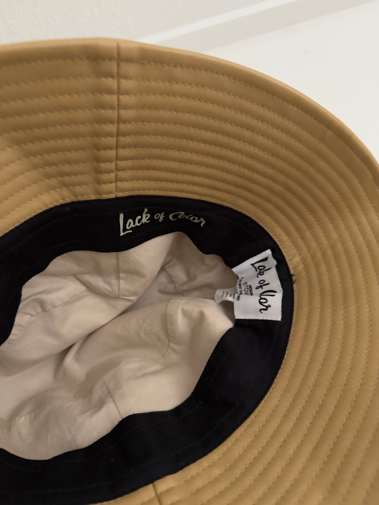 Lack of Color Aus Hat