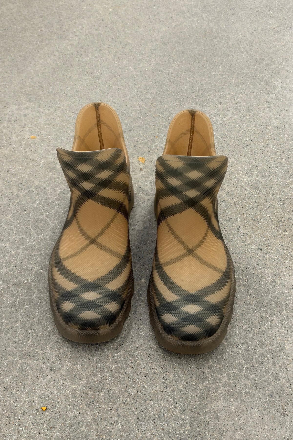 Burberry Boots (39)