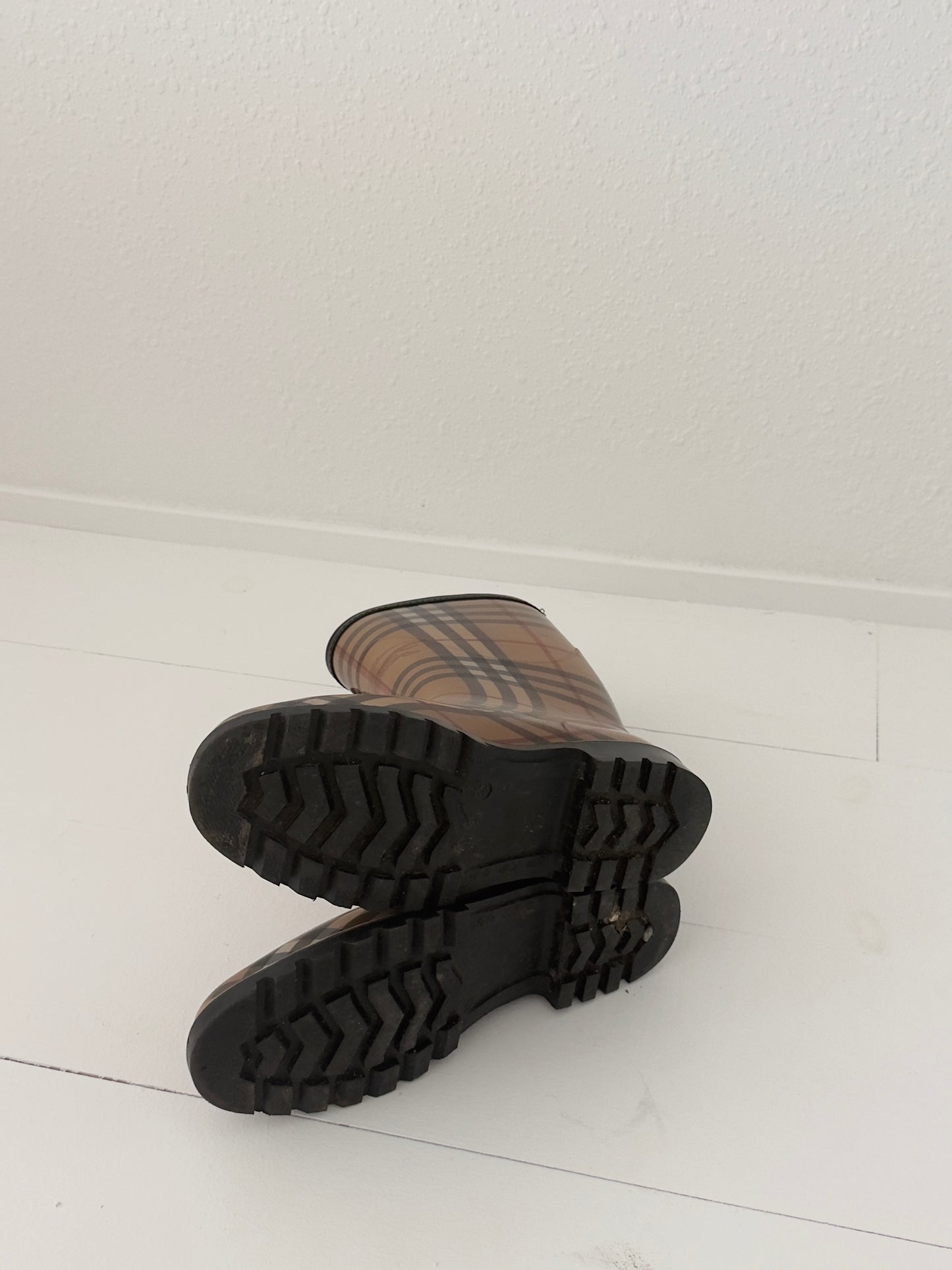 Burberry Rain Boots, Size 9