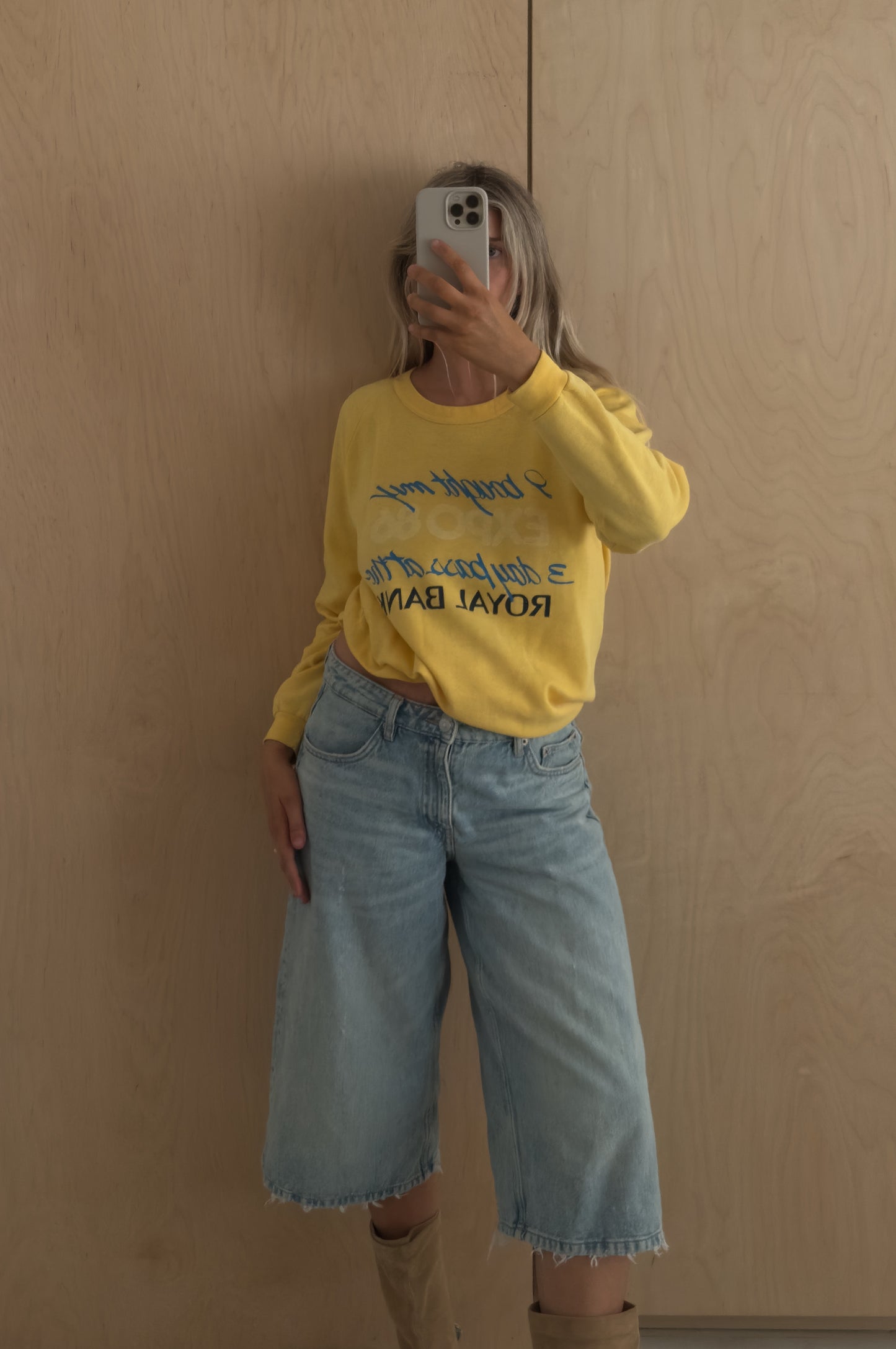 1980s Raglan