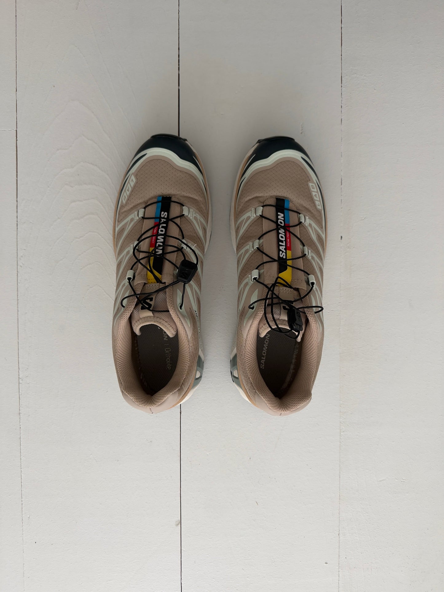 Salomon XT6- Womens 9.5